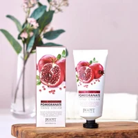 Jigott Real Moisture Pomegranate Hand Cream 100ml 3