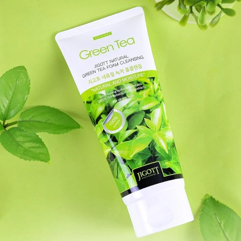Jigott Natural Green Tea Foam Cleansing 180ml 2