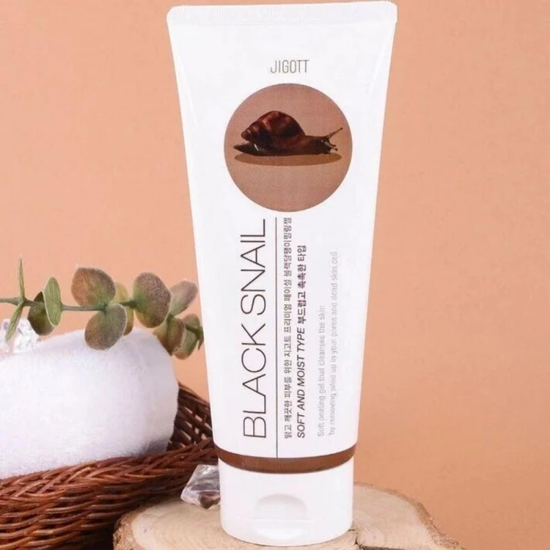 Jigott Black Snail Peeling Gel 180ml 2