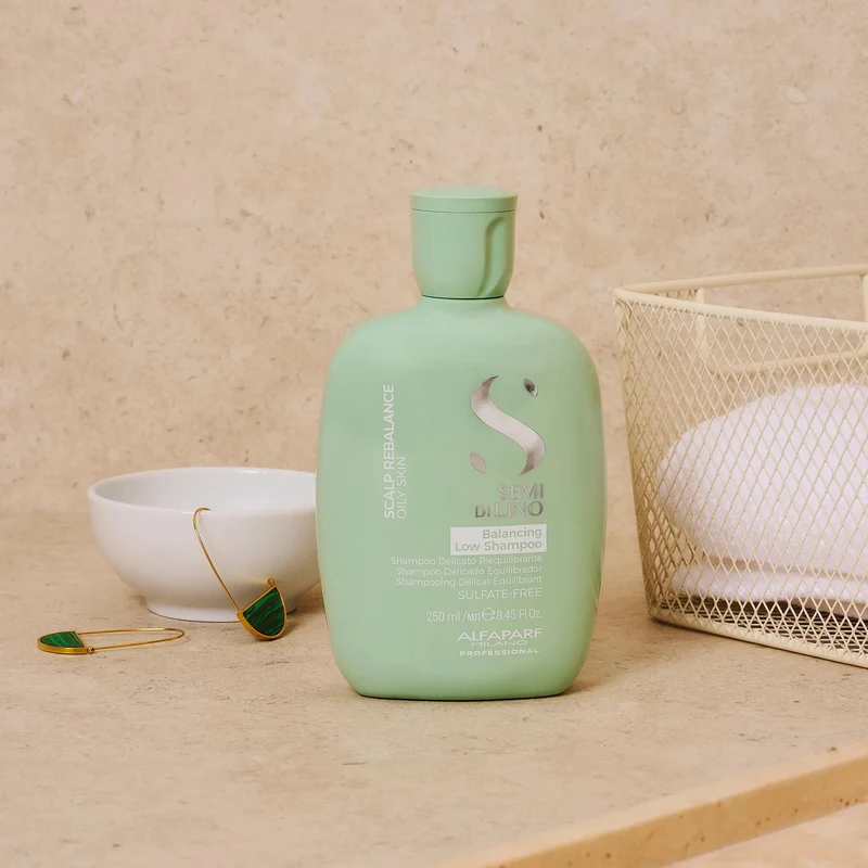 Alfaparf Semi Di Lino Oily Scalp Balancing Low Shampoo 250 ml 2
