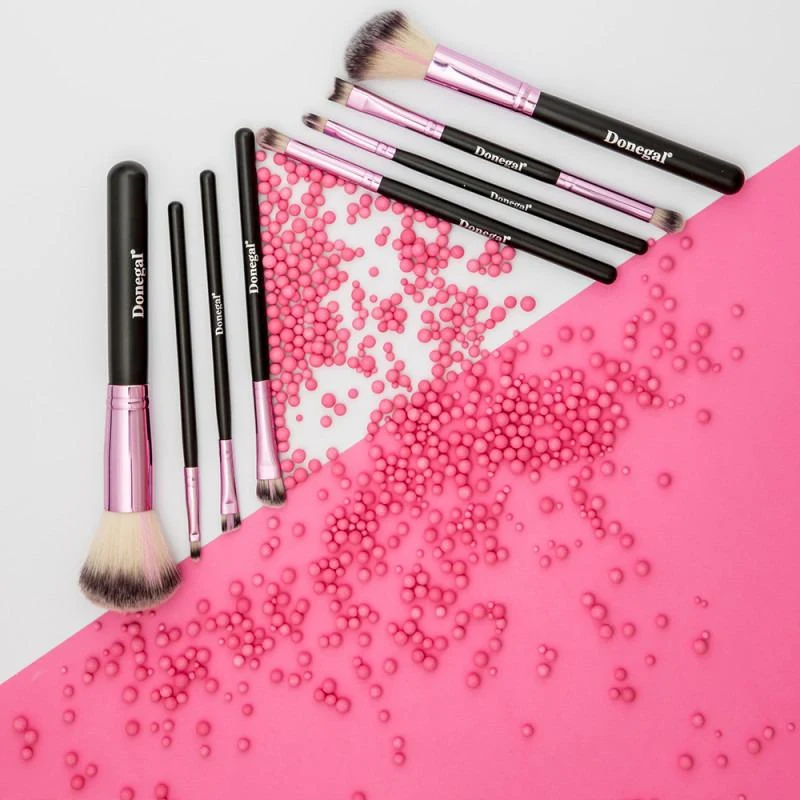 Donegal Contour Brush Love Pink 2