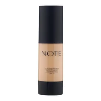 Note Detox and Protect Foundation 121 Porcelain