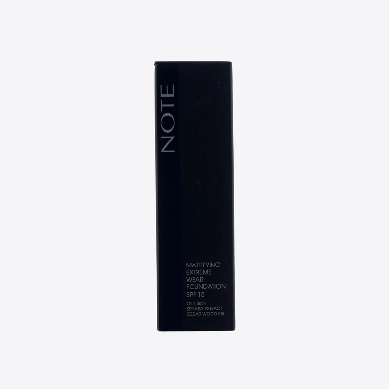 Note Mattifying Extreme Wear Foundation 01 Beige 4