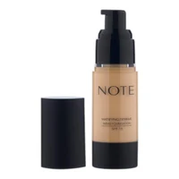 Note Mattifying Extreme Wear Foundation 03 Medium Beige 3