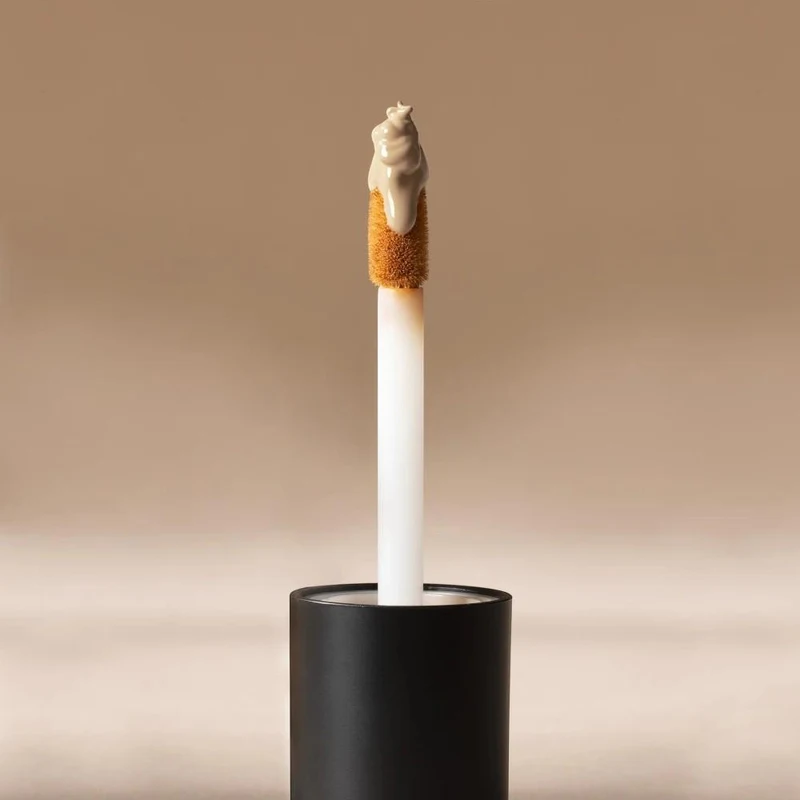 Mesauda Magic Wand Foundation C05 4
