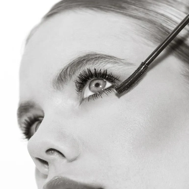 Mesauda Curving & Volumizing Mascara Femuline, Black 3