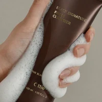 Ottie Black Signature Foam Cleanser 120 мл 4