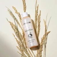 KWAILNARA Brightening Milk Rice Essence Toner 200ml 4