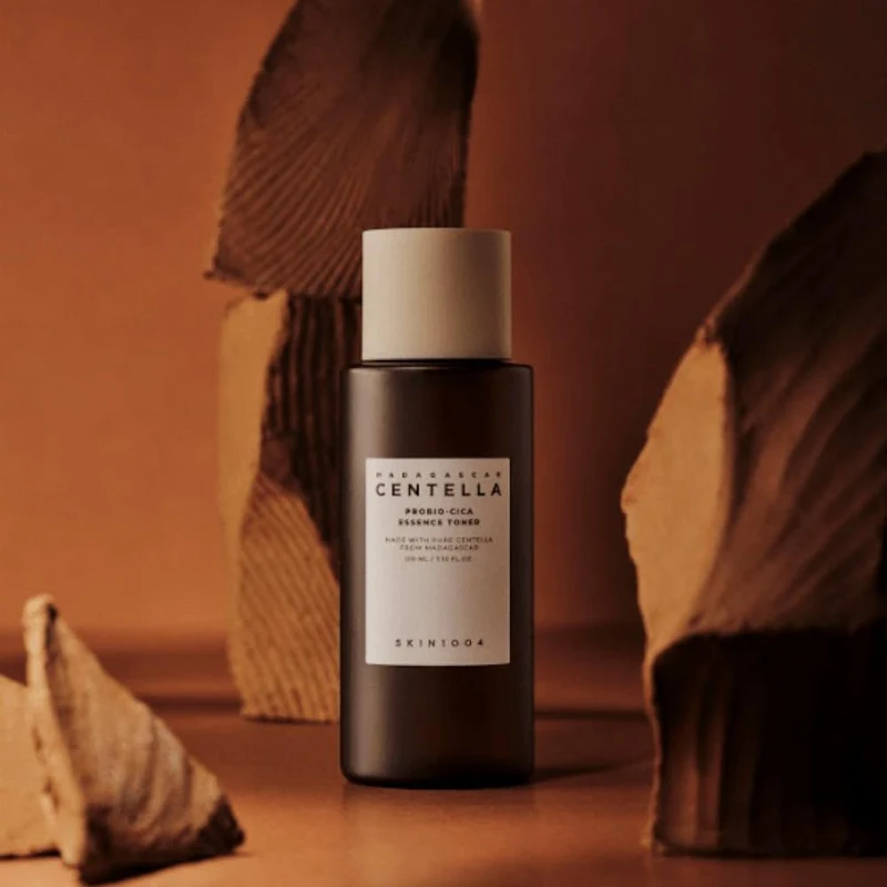 Skin1004 Madagascar Centella Probio-Cica Essence Toner 210 ml 4