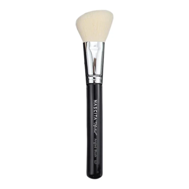 Nascita Artist Serie Angled Blush Brush 2