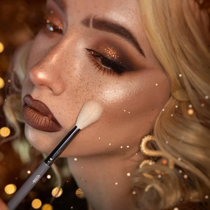Paese Boho Beauty Perfect Highlighter Brush 114 2