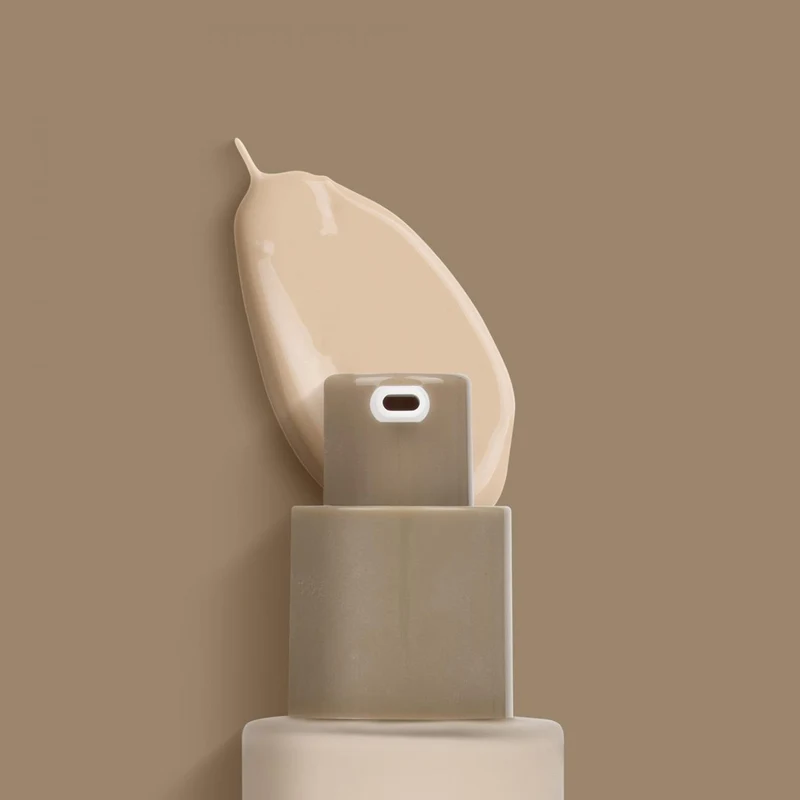 NAM Real Skin Foundation 1 Swan 3