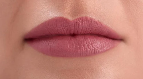 Paese The Kiss Lips Liquid Lipstick 01 Nude Beige