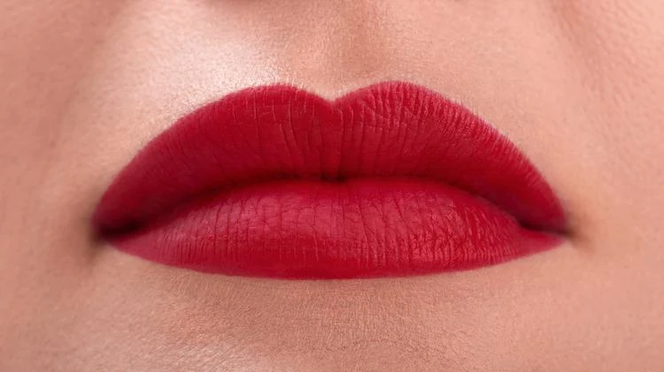 Paese The Kiss Lips Liquid Lipstick 06 Classic Red 5