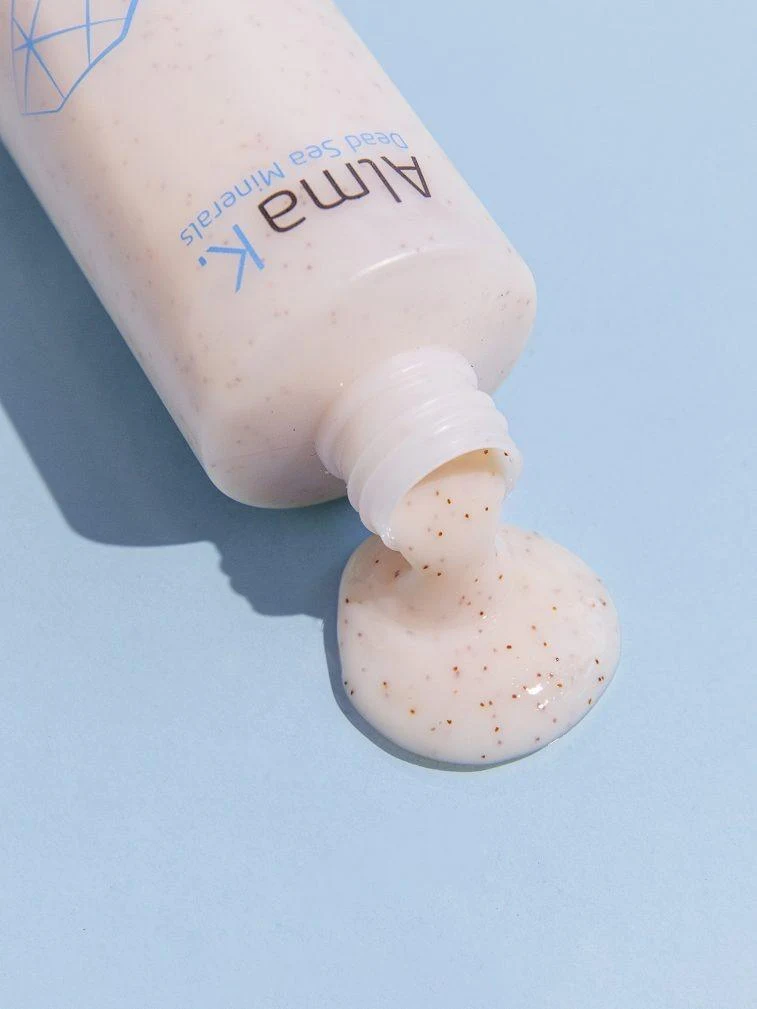 Alma K Exfoliating Body Soap 250 ml 3