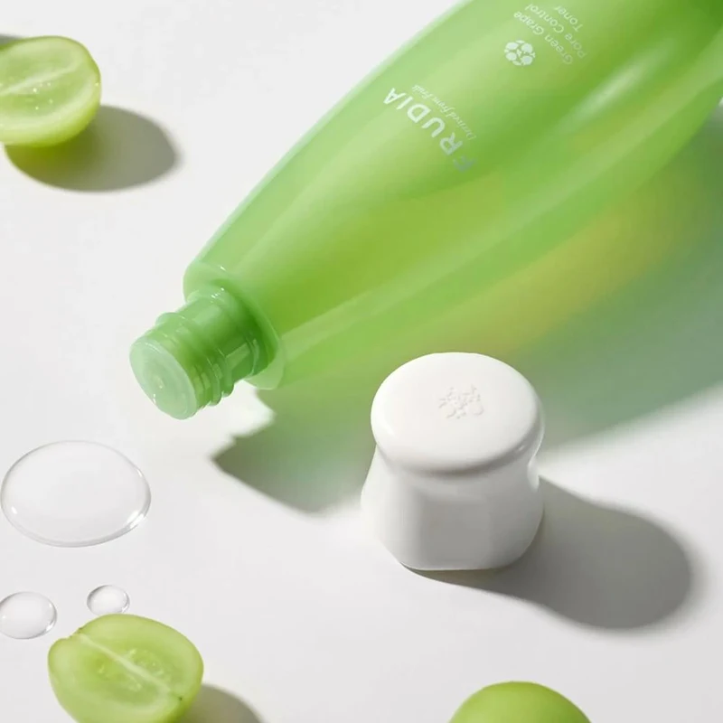 Frudia Green Grape Pore Control Toner 195 ml 3