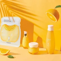 Frudia Citrus Brightening Toner 195 ml 7
