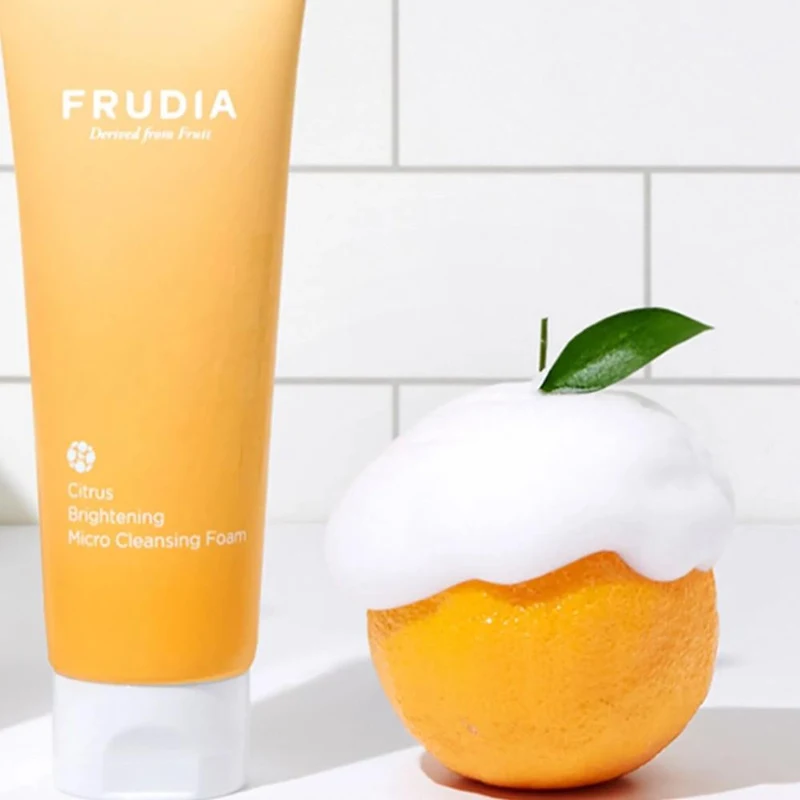 Frudia Citrus Brightening Micro Cleansing Foam 145 ml 3