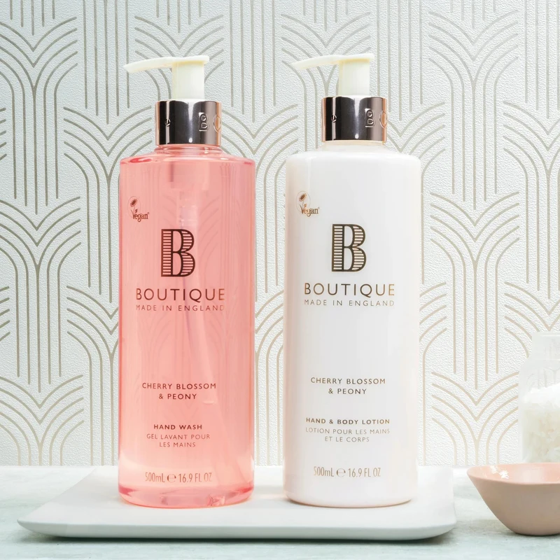 Boutique Cherry Blossom & Peony Hand Wash 500ml 3