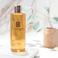 Boutique Amber Musk & Vanilla Body Wash 500ml 2