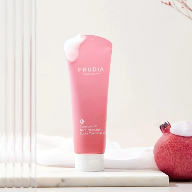Frudia Pomegranate Nutri-Moisturizing Sticky Cleansing Foam 145ml 2