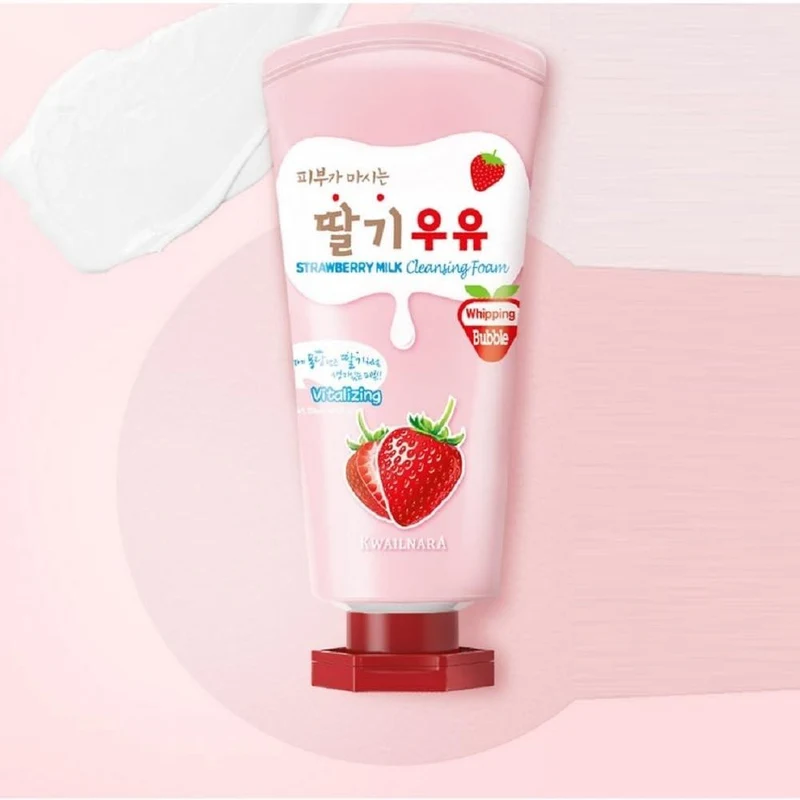 KWAILNARA Strawberry Milk Cleansing Foam 120ml 2