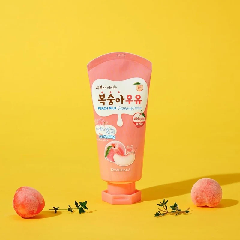 KWAILNARA Peach Milk Cleansing Foam 120g 3