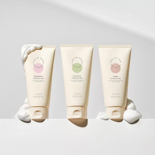 MISSHA Creamy Latte Strawberry Cleansing Foam 172ml
