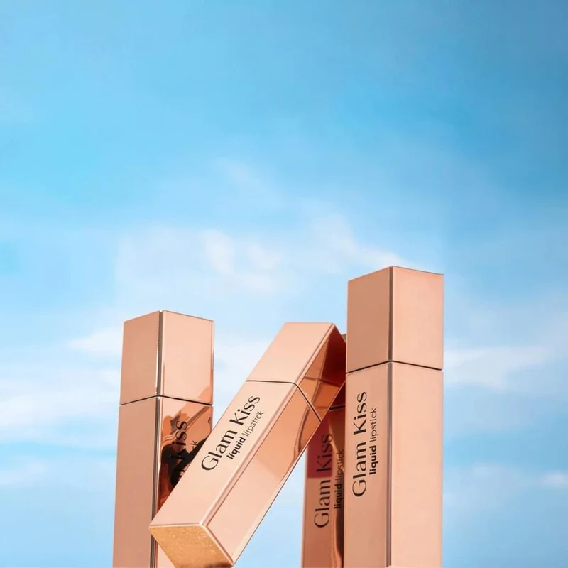 Flormar Glam Kiss Liquid Lipstick - 004 Cocoa Whisper 3